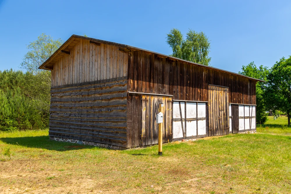 Pole Barn Builder